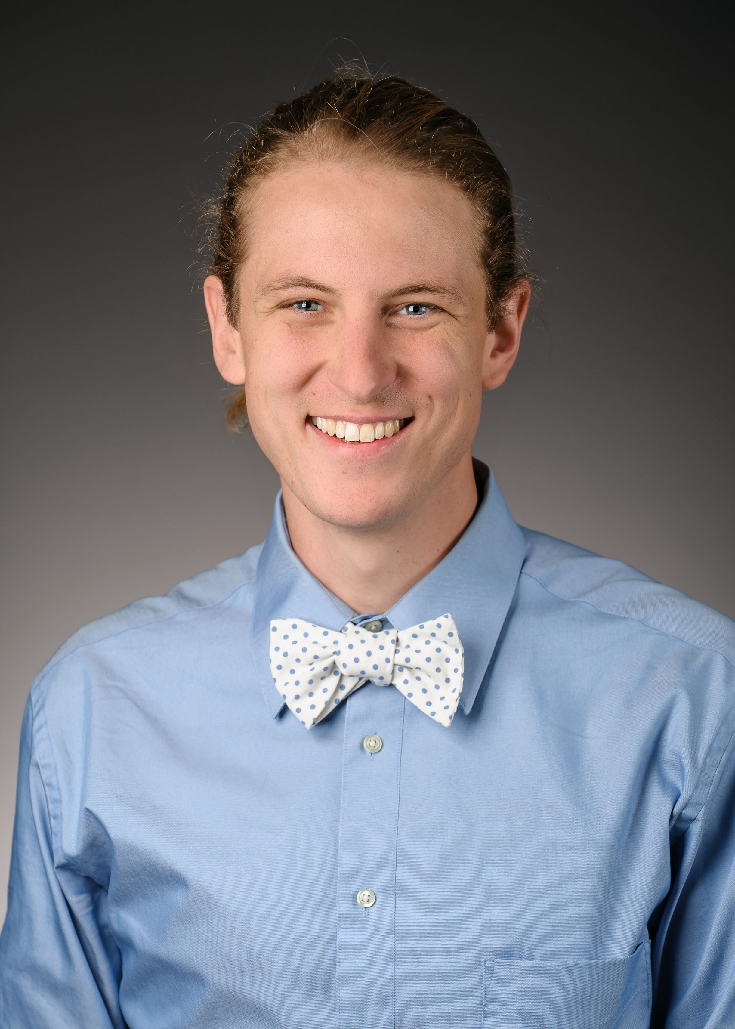headshot of Elliott Finn