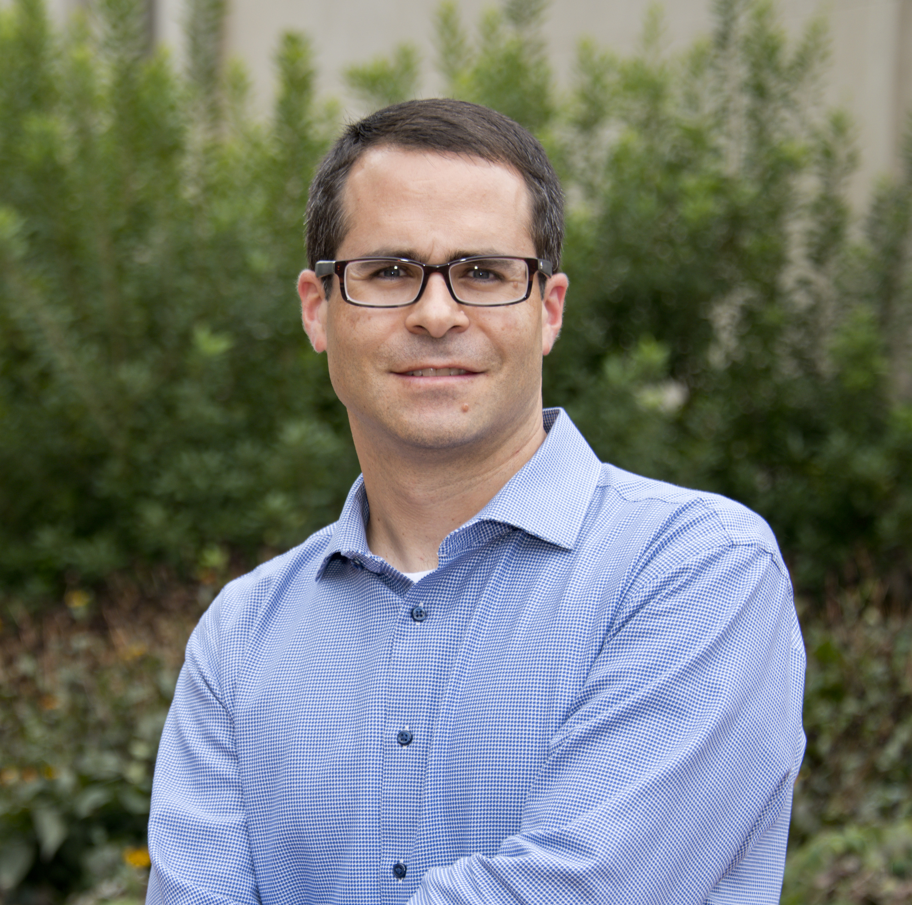 Headshot of David Konisky