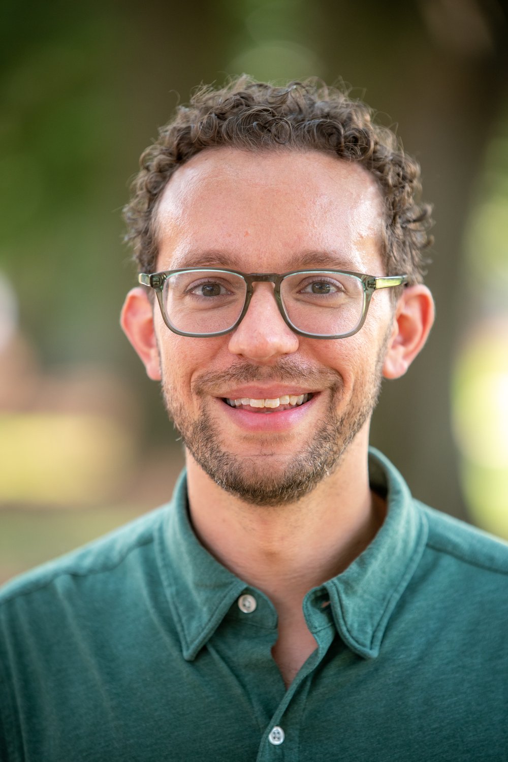 Headshot of Louis Preonas