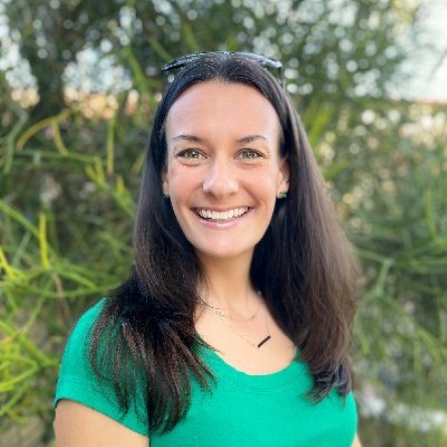 Headshot of Amy Frazier