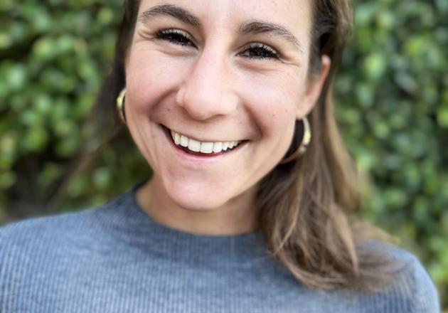 Anastasia Quintana is a professional researcher at UCSB studying the human dimensions of small-scale fisheries management and coastal conservation in Latin America and worldwide.