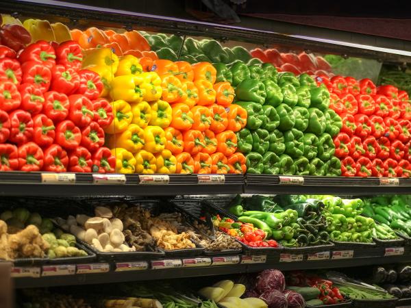 vegetables for sale in a supermarket - 7N3YFR5GPL